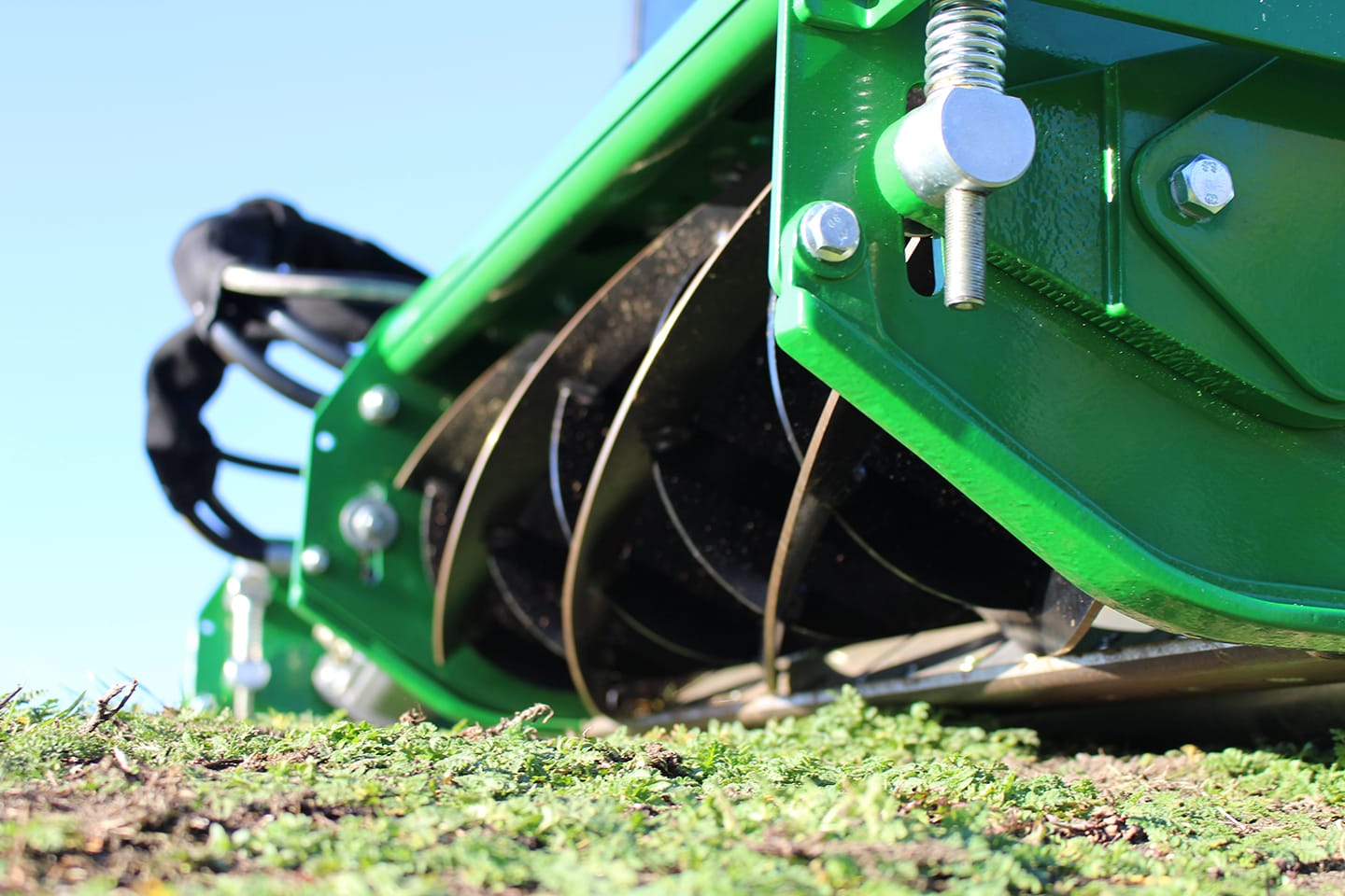 R5 Commercial Cylinder Mower - Spearhead Machinery